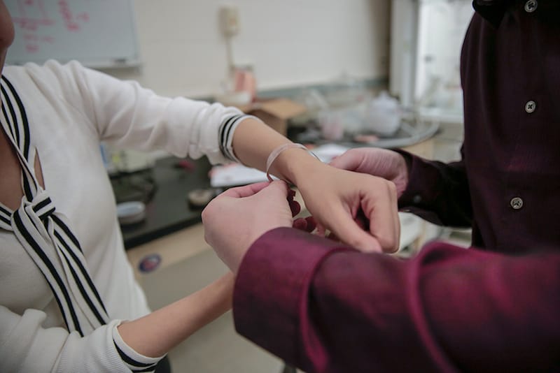 Electric Shock Bandage